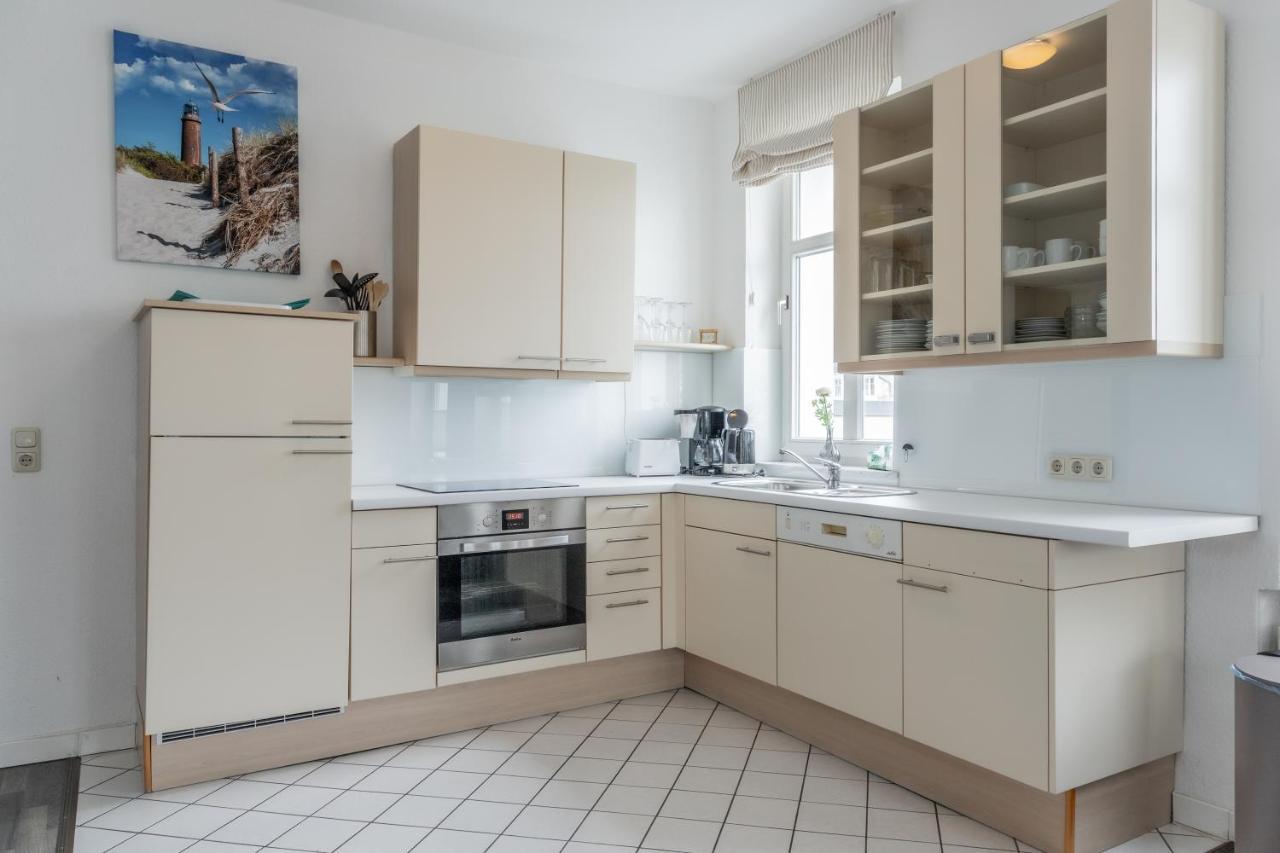 Strandnahe 2-Raum-Ferienwohnung Im Zentrum - Residenz Strandeck Fewo 02 괴렌 외부 사진